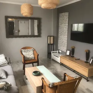 Apartment En El Centro Totalmente Climatizado, Parking Gratuito, Cordoba