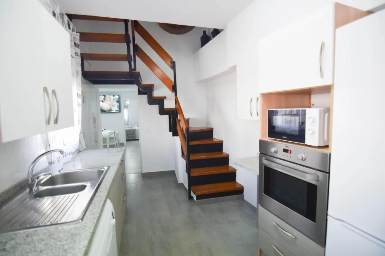 Atico Aguayos Con Parking Gratis Apartment Cordoba Spain